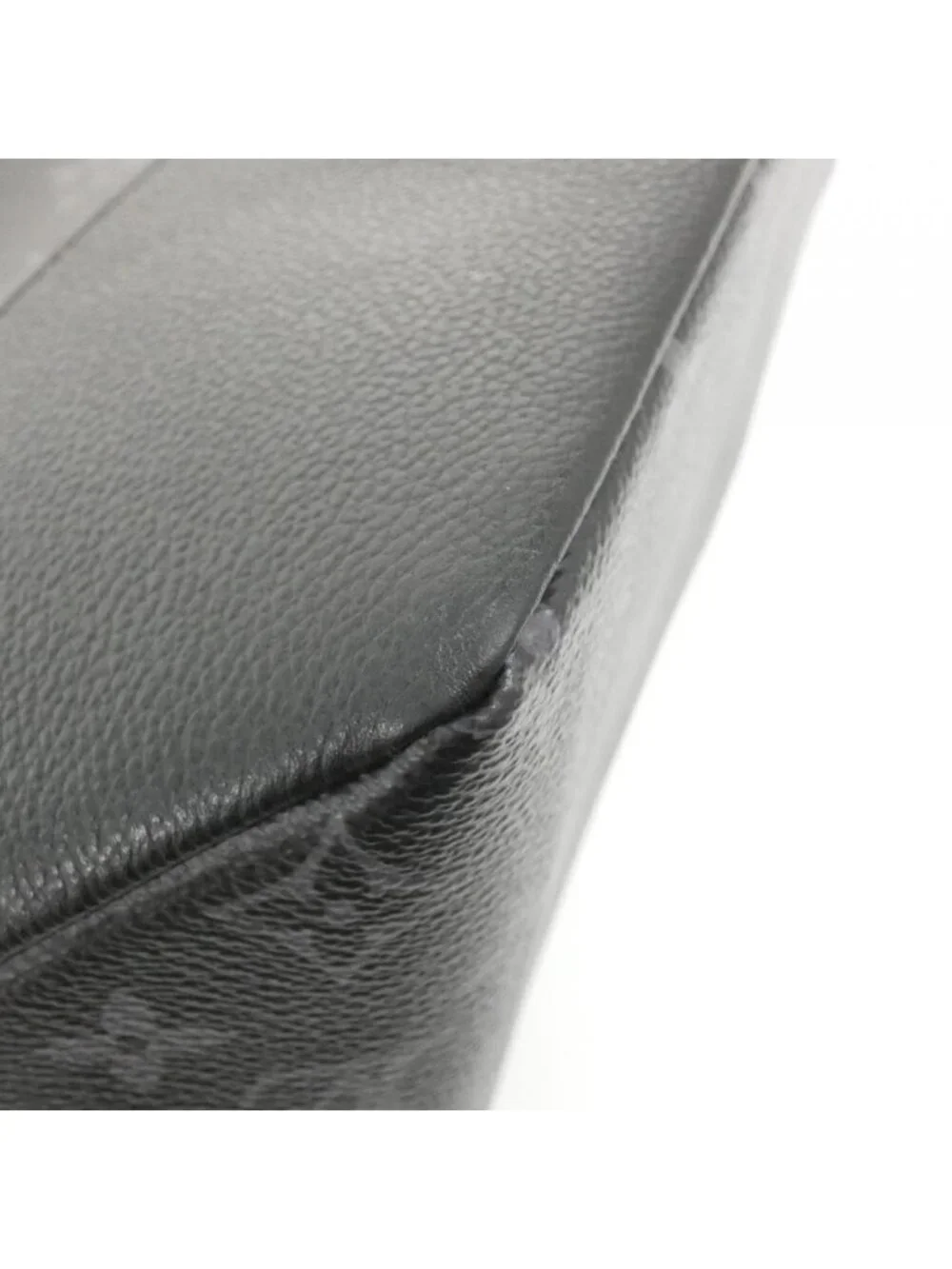 Louis Vuitton Monogram Eclipse Saumur